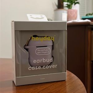Soft Purple HeyDay Earbud Case Cover fits AirPods gen 1 and gen 2